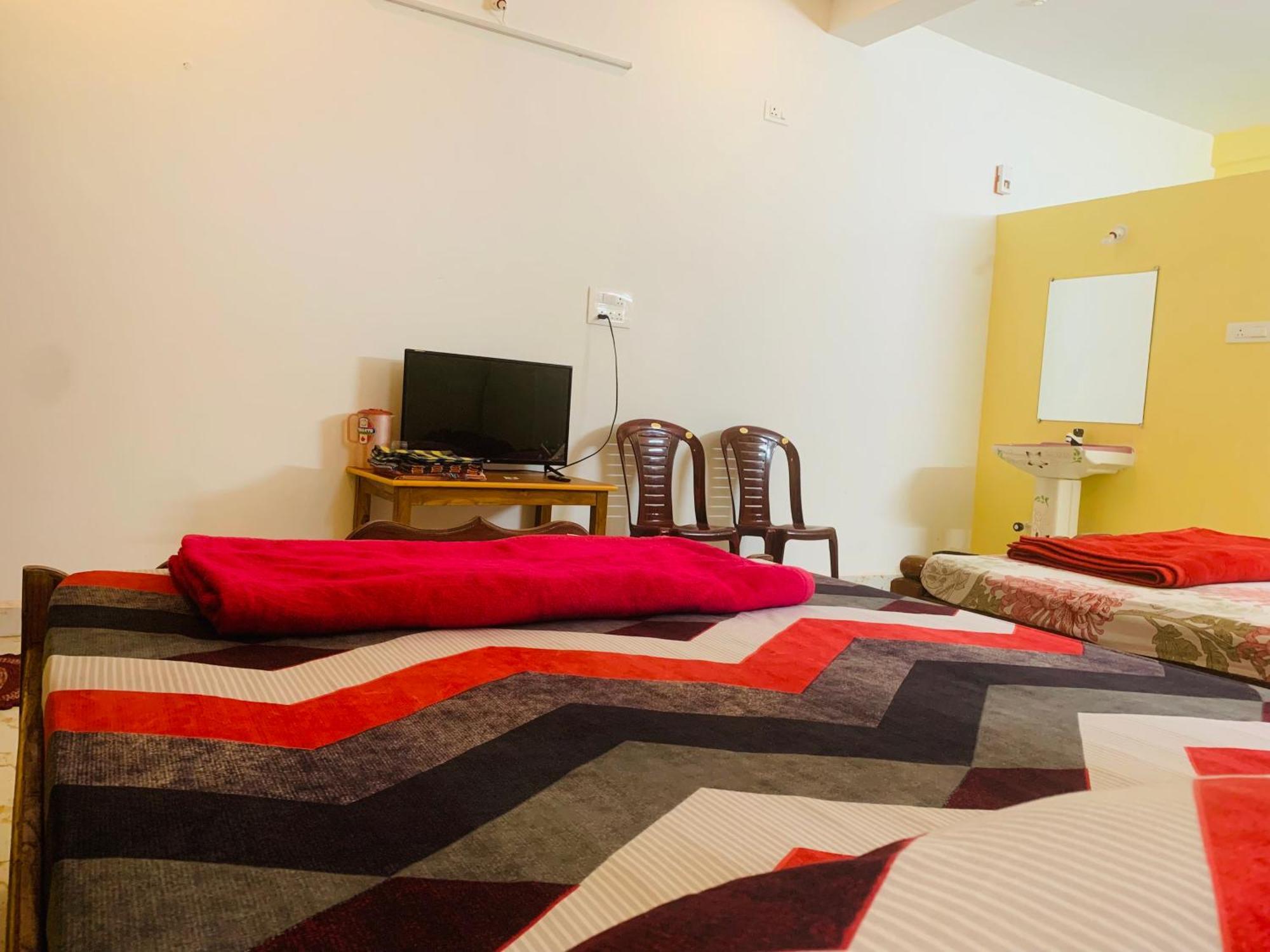 Dandeli Crocodile Valley Homestay Extérieur photo