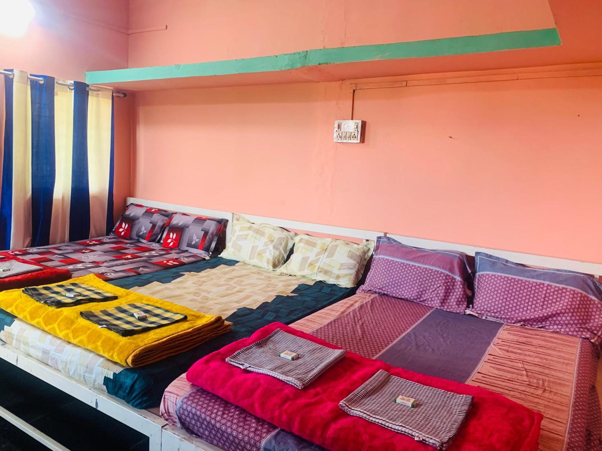 Dandeli Crocodile Valley Homestay Extérieur photo