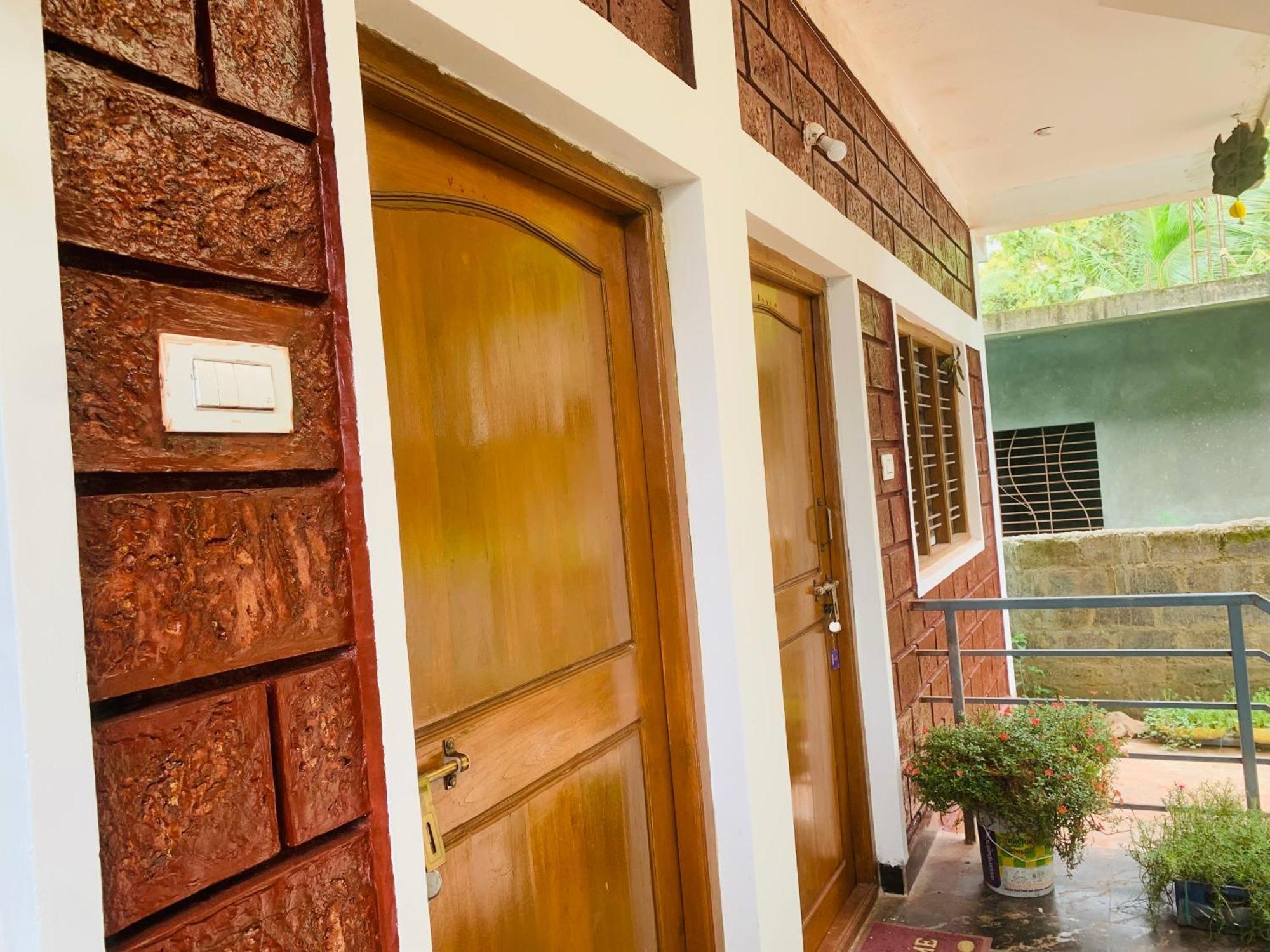 Dandeli Crocodile Valley Homestay Extérieur photo